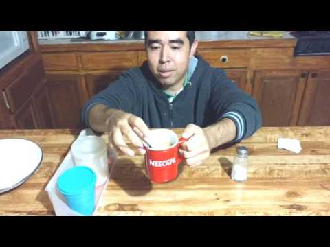 Como preparar café con sal para vomitar