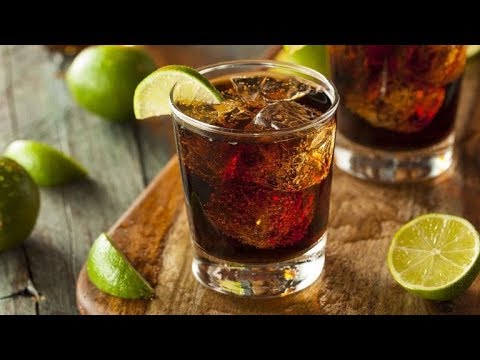 Como preparar un whisky con coca cola